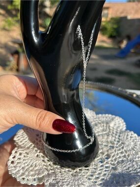 925 Sterling Silver Simple Cable hand Chain - Silver